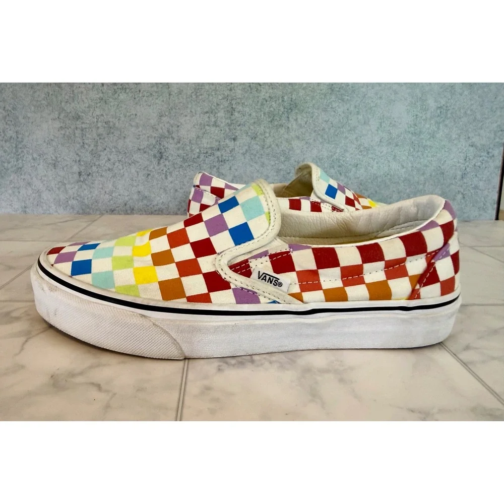 Vans Classic Slip-On Rainbow Checkerboard Sneakers Mens 7 Womens 8.5 Multi Color